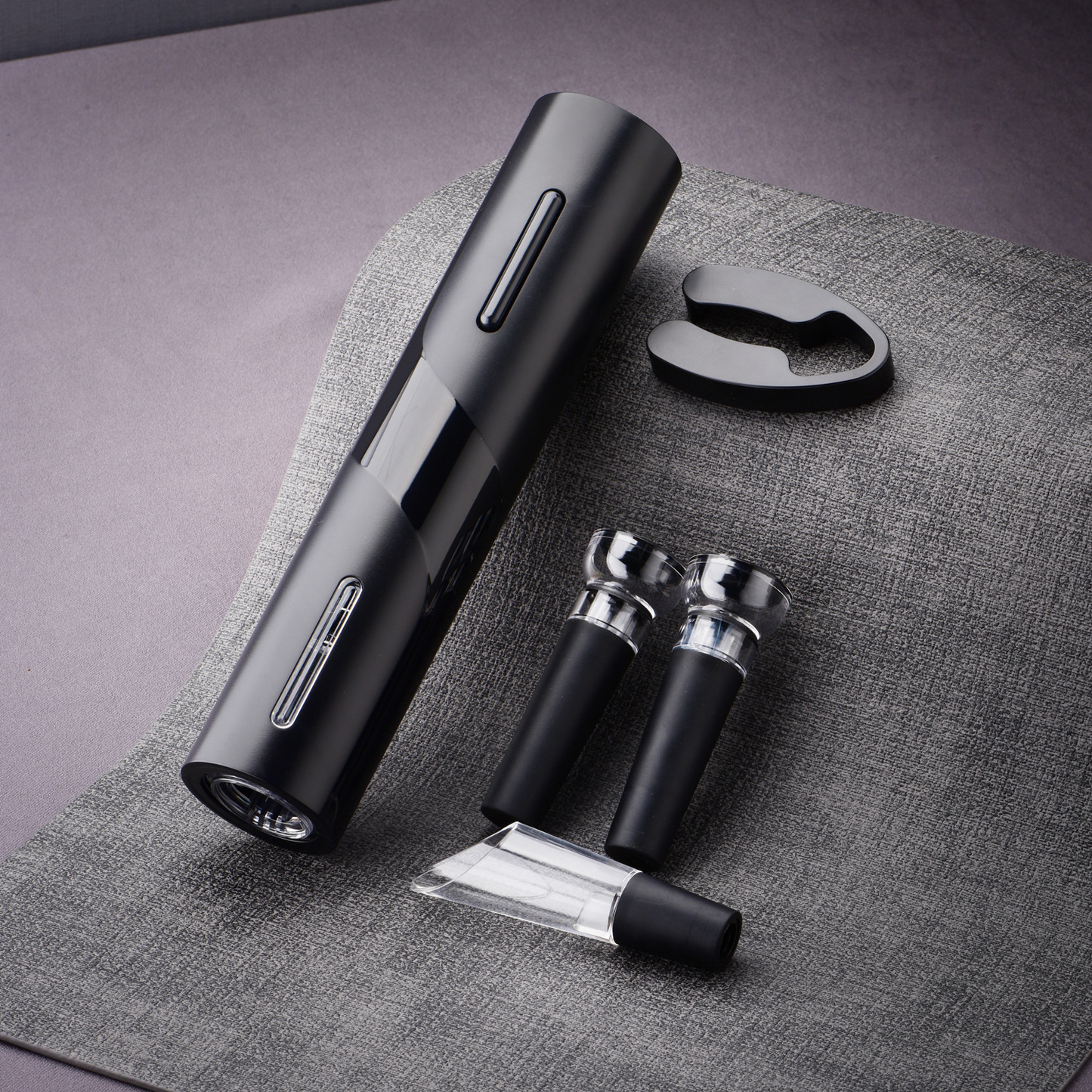 Abridor de Vino Eléctrico Automático – Rápido, Elegante y Sin Esfuerzo